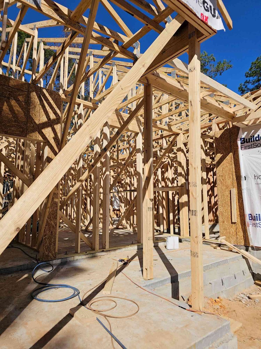 exposed trusses and wall framing in Pensacola FL build by EZ Modern Homes The Lafon-optimized-optimized