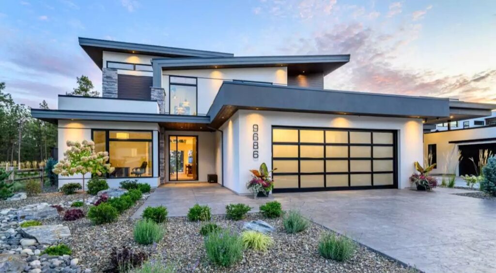 Modern exterior view of a new construction spec home